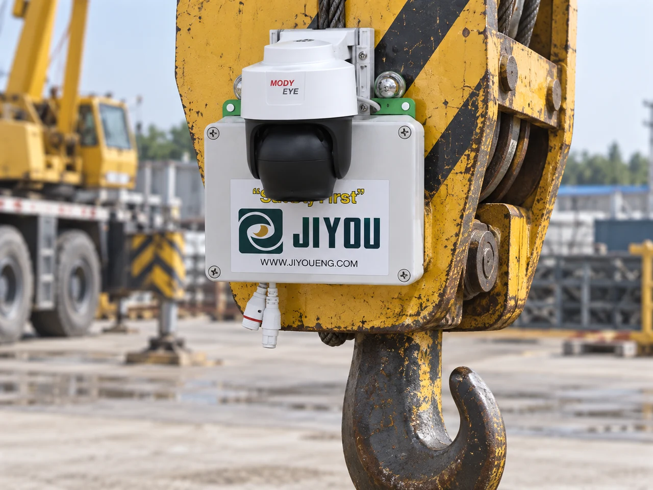 크레인 후크 블록에 장착한 JIYOU 하방 카메라
